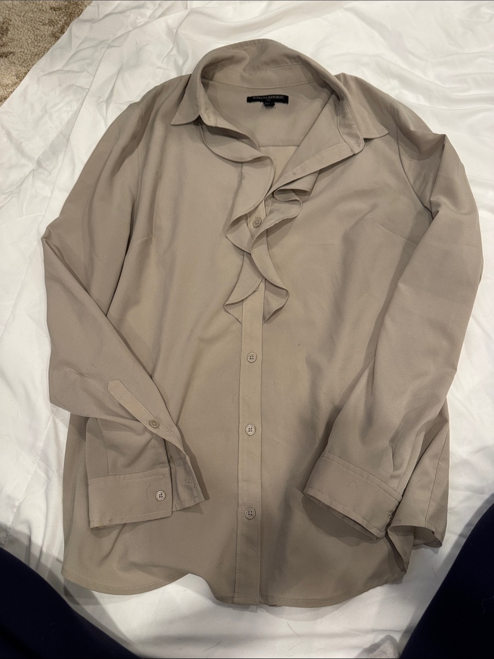 Women’s Long-Sleeve Ruffle blouse - Taupe